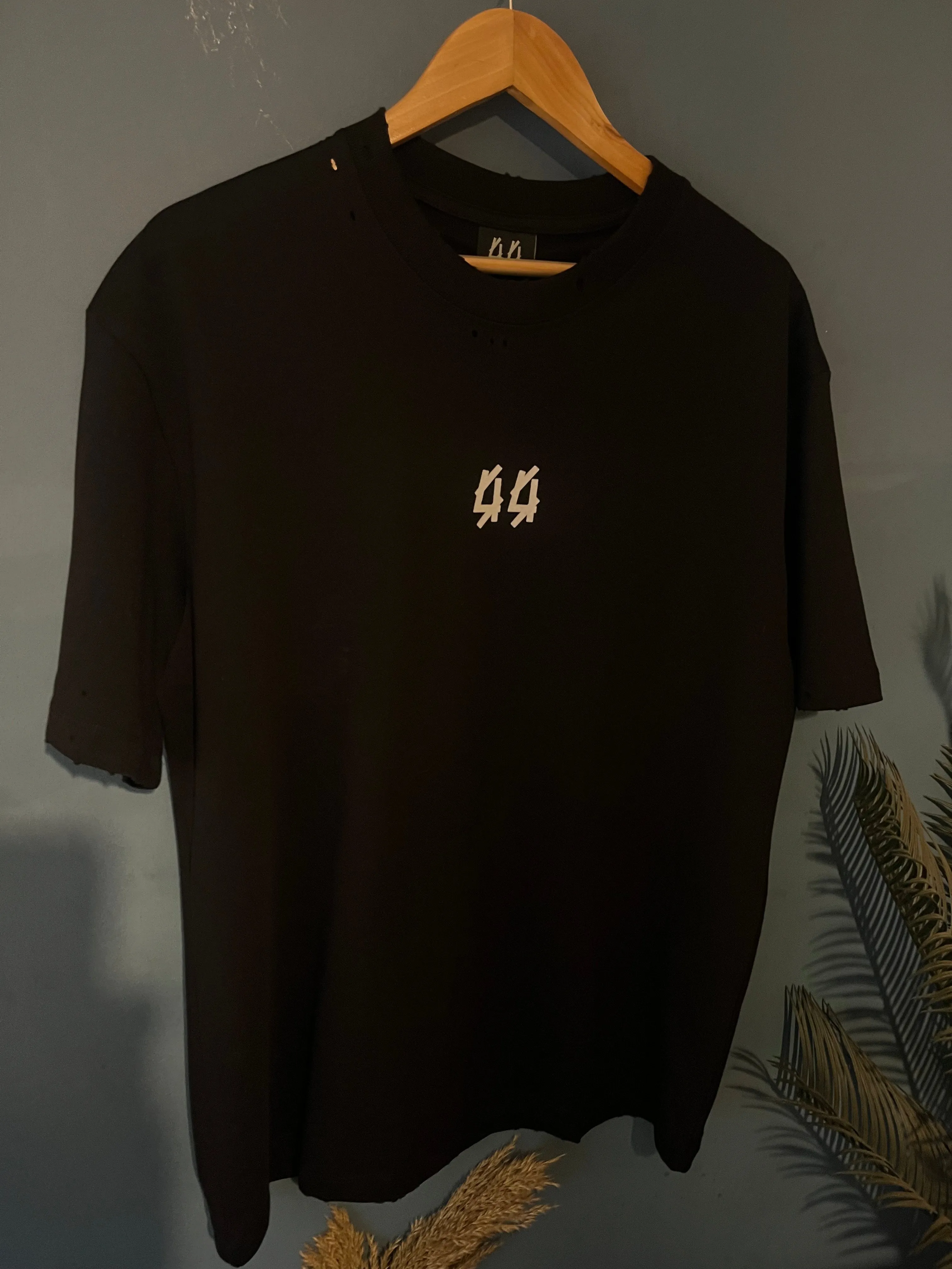 44 LABEL " KARANLIK PRINT " Cotton T-shirt Styled in BLACK for Fall&Winter 2025