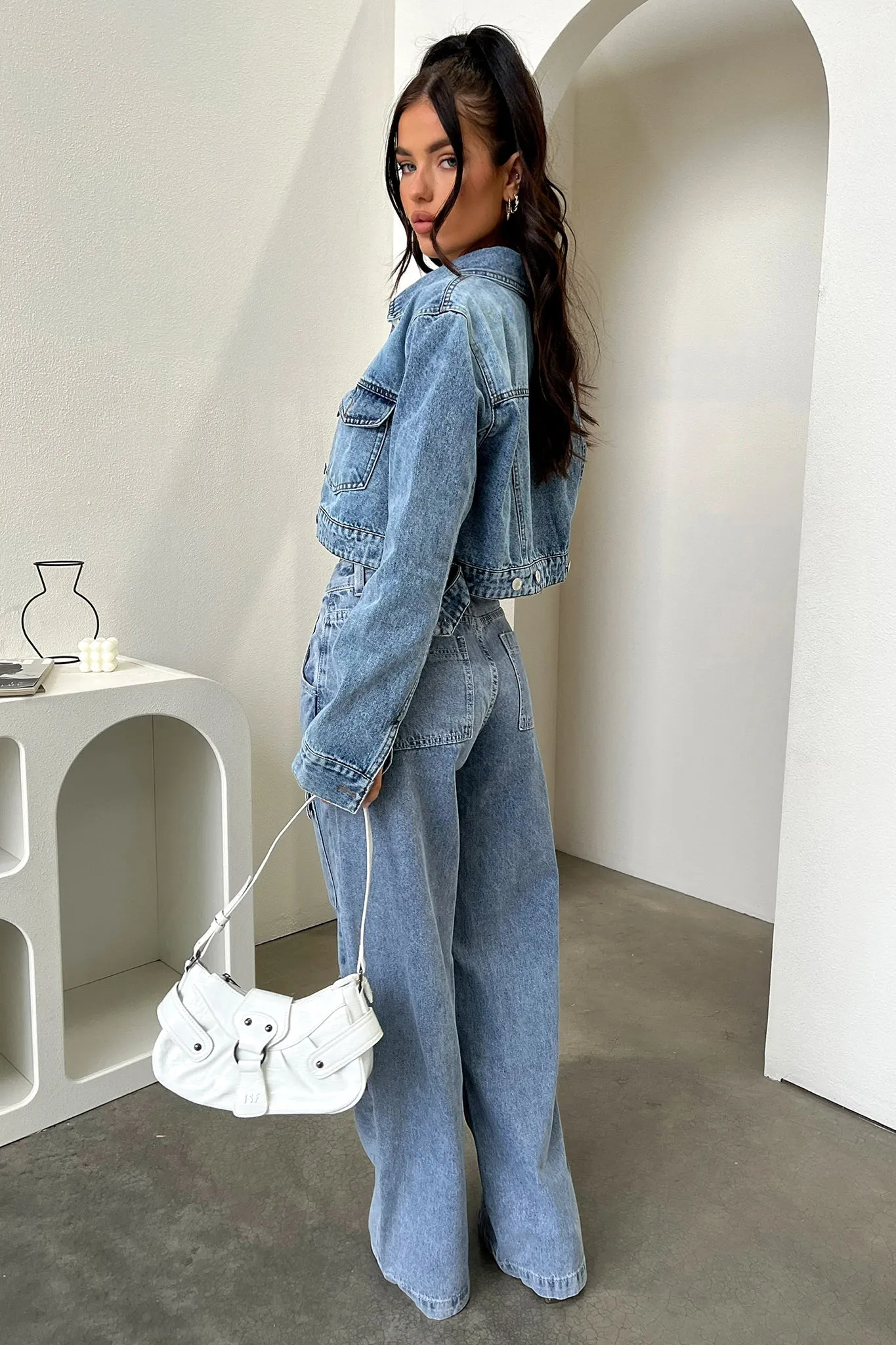 Adalia Mid Rise Wide Leg Jeans - Blue