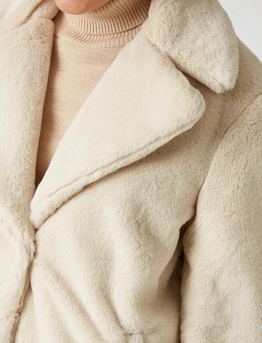 Oversize Teddy Coat in Cream