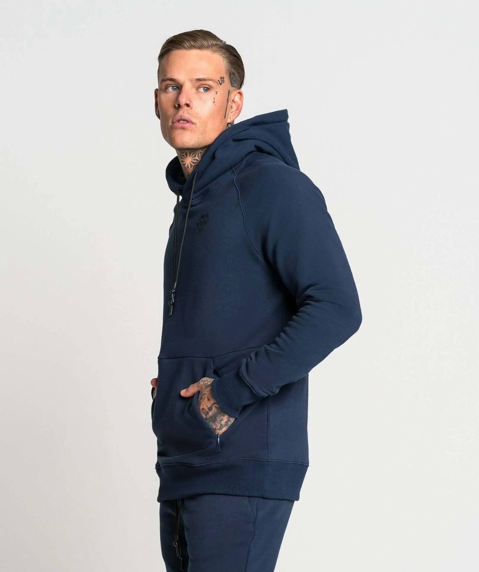 Pursuit Pullover Hoodie (Navy)